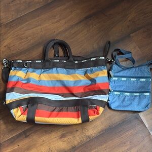 Le sport sac bundle Red and Orange Striped Tote + blue cross body